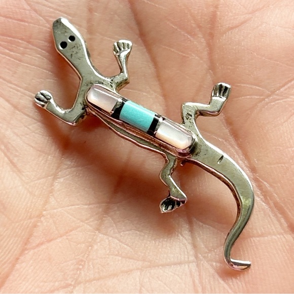 Signed Navajo Turquoise Onyx Pearl Inlay Sterling Silver Lizard Brooch Pin - Picture 2 of 9